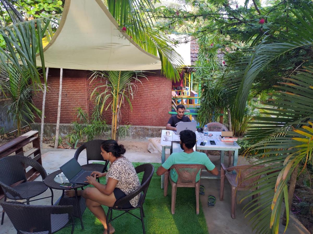 Secret Garden Arambol Hotel Exterior foto