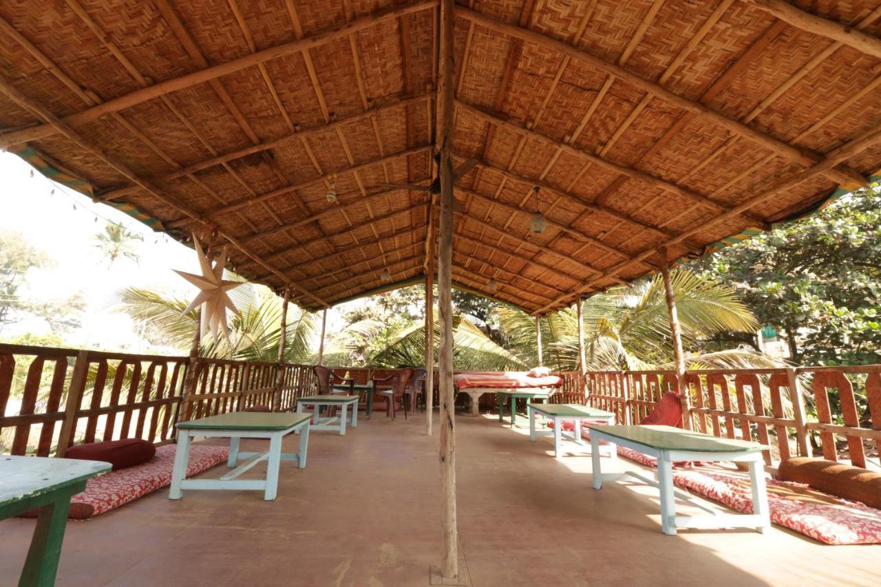 Secret Garden Arambol Hotel Exterior foto